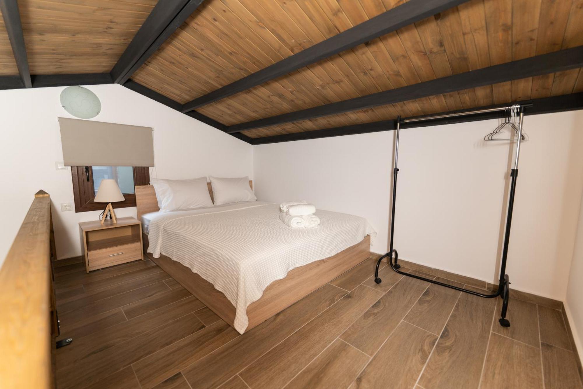 Mad'S Villas Néa Péramos 部屋 写真